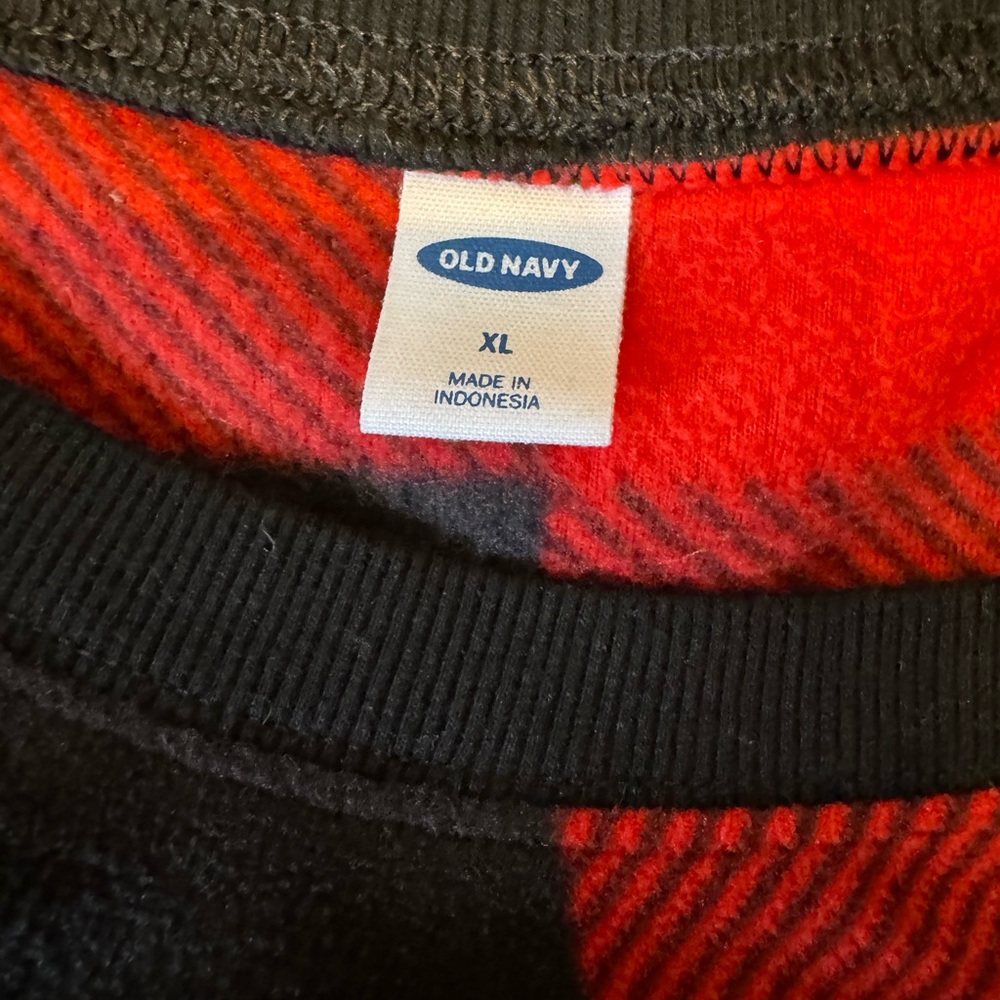 Old navy buffalo plaid pajama set